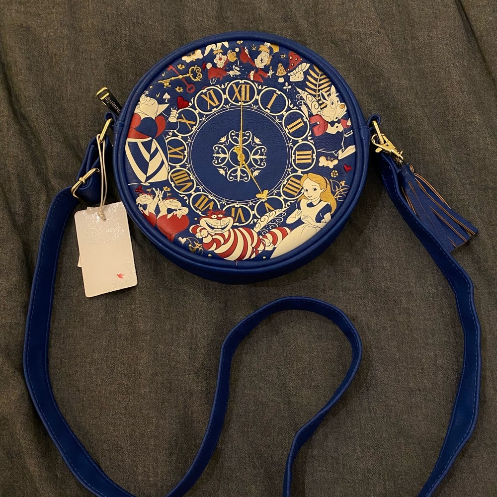 DISNEY Rare Alice in Wonderland Loungefly Adjustable Crossbody Blue Clock Design